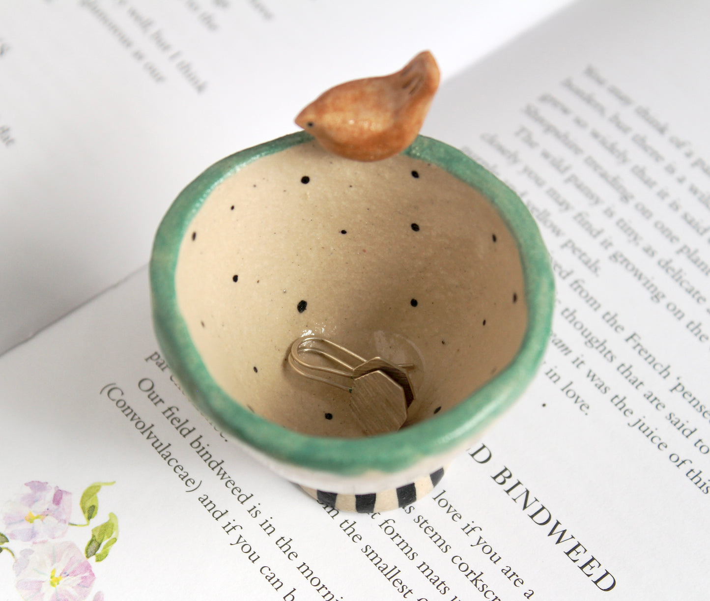 Wren trinket pot