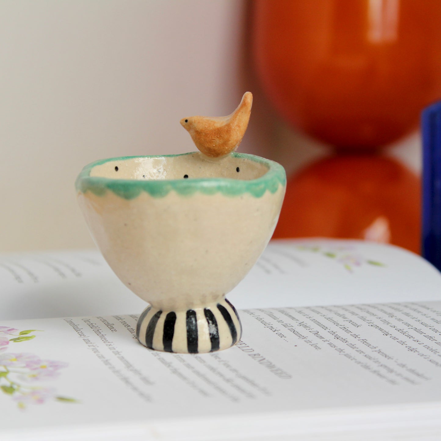 Wren trinket pot