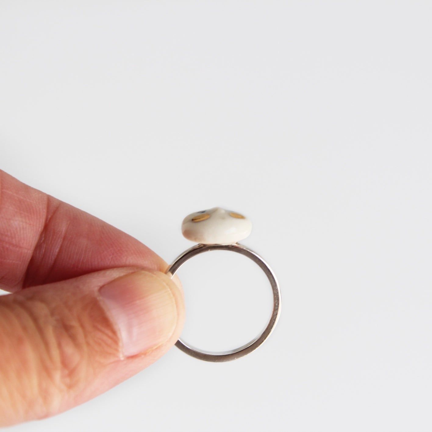 Face Ceramic Sterling Siver & Gold Lustre Ring