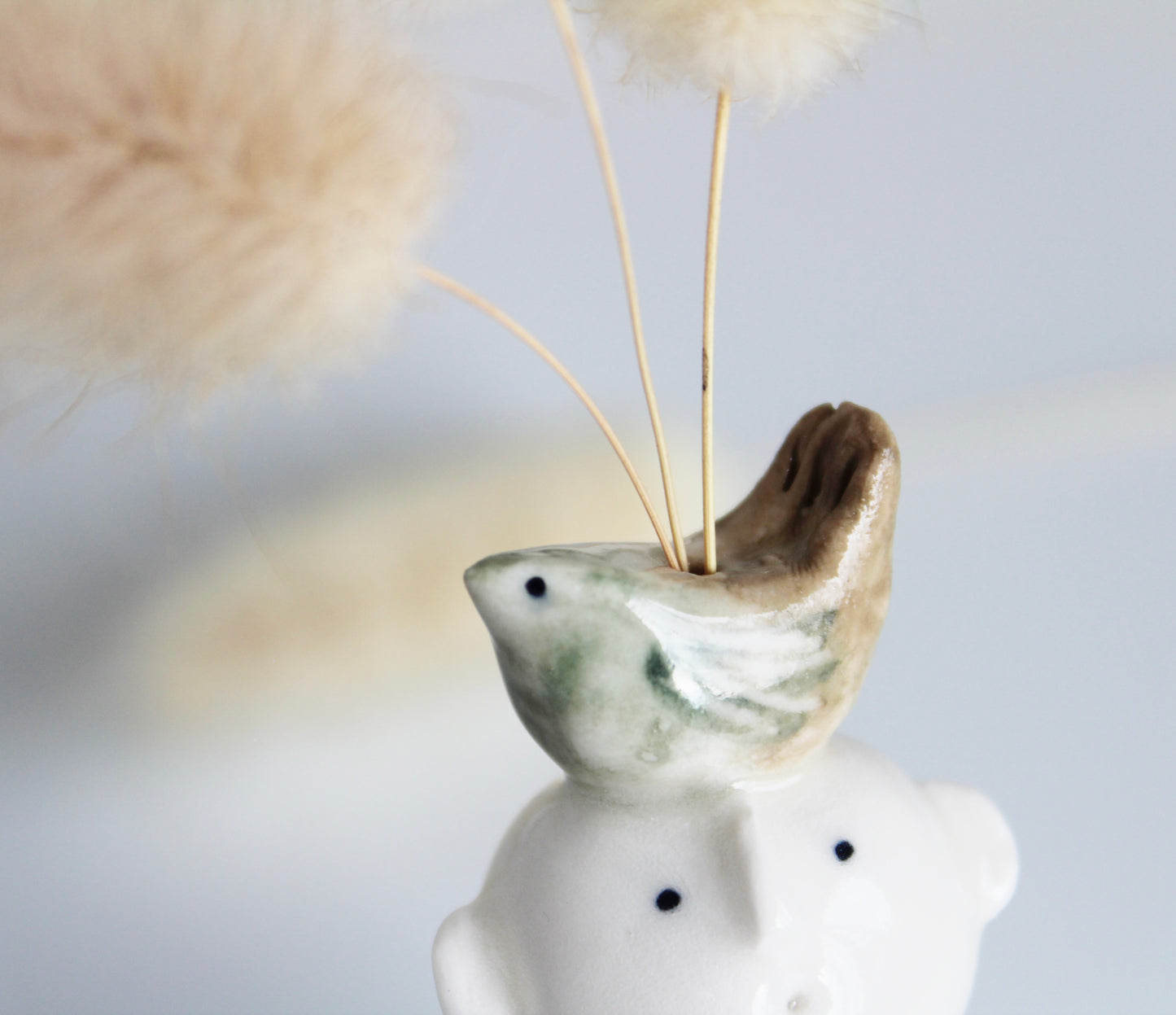 Miniature Ceramic Dried Grass Holder