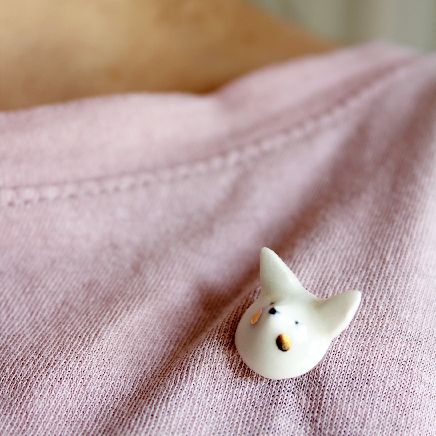 Mini Snow Fox Ceramic Pin