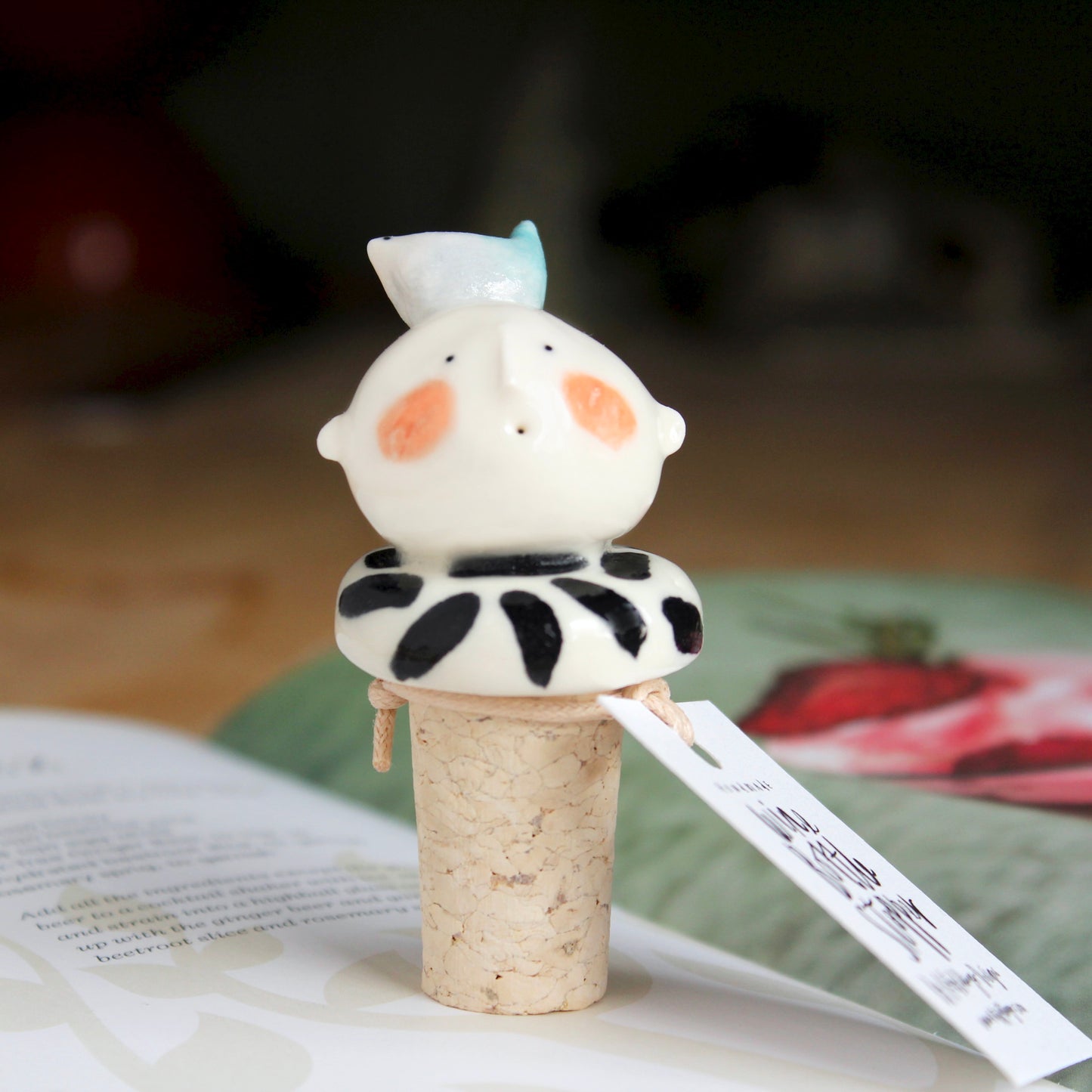 Ceramic wine Bottle Stopper with bird