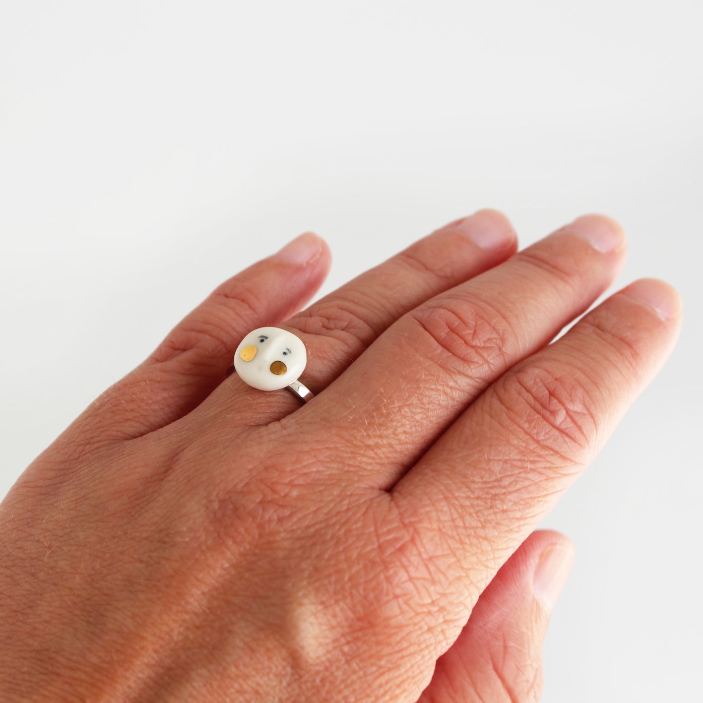 Face Ceramic Sterling Siver & Gold Lustre Ring