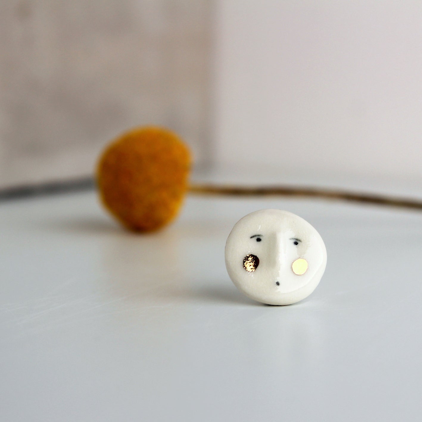 Face Ceramic Pin